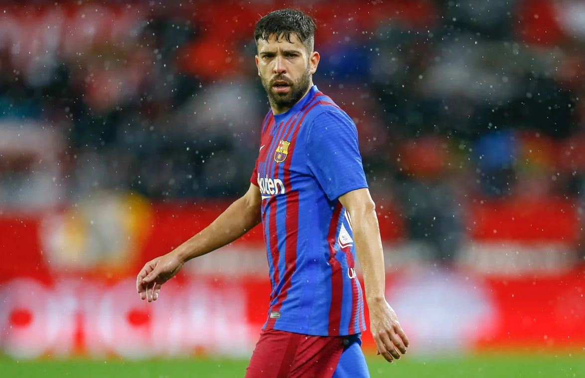 A despedida sincera de Xavi a Jordi Alba: uma homenagem à lealdade e à amizade