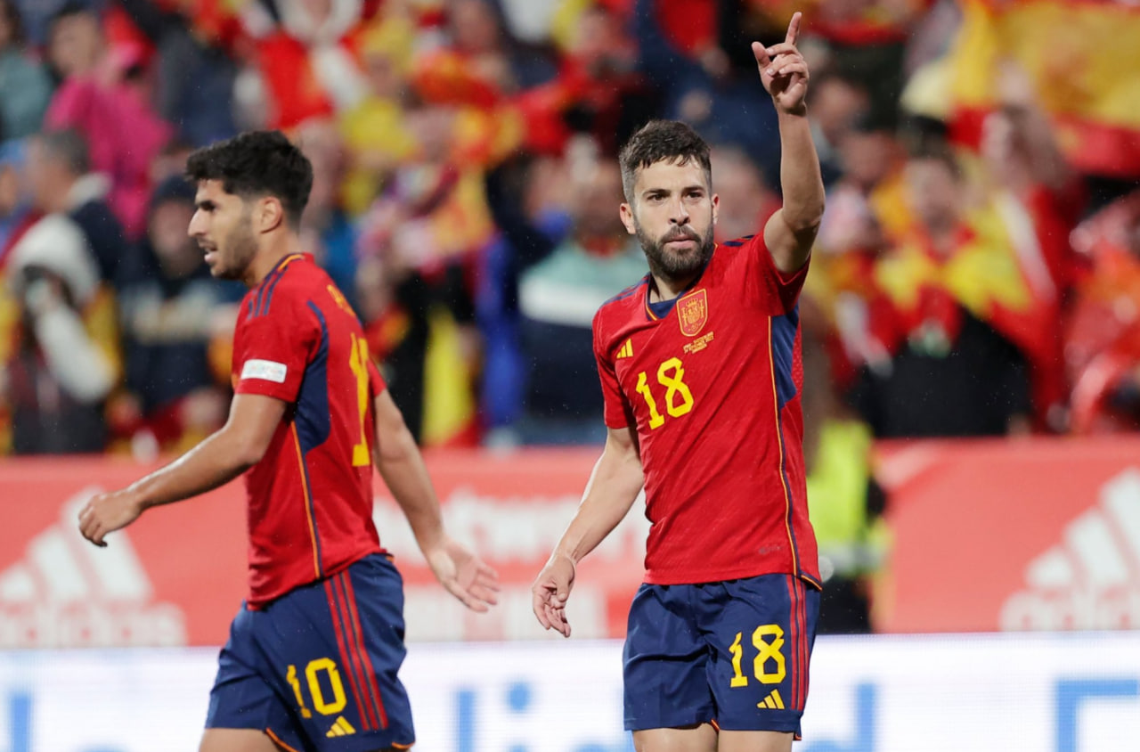Jordi Alba brilha e Inter Miami domina semifinal da Copa da Liga