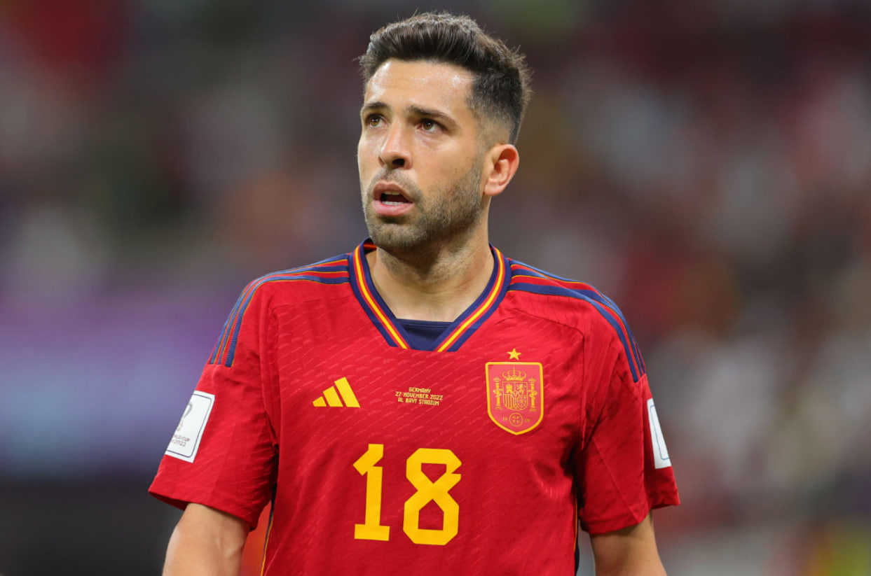 Jordi Alba reflete sobre derrotas dolorosas e crescimento pessoal em sua carreira